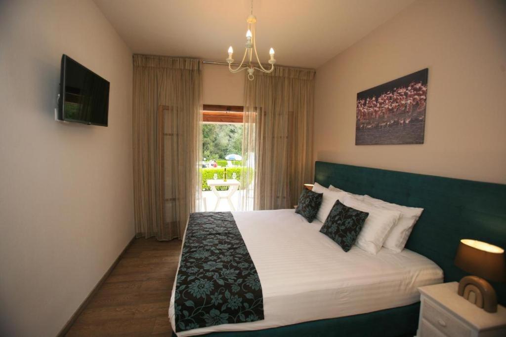 Summer Wine Friendly Resort Ípszosz Kültér fotó