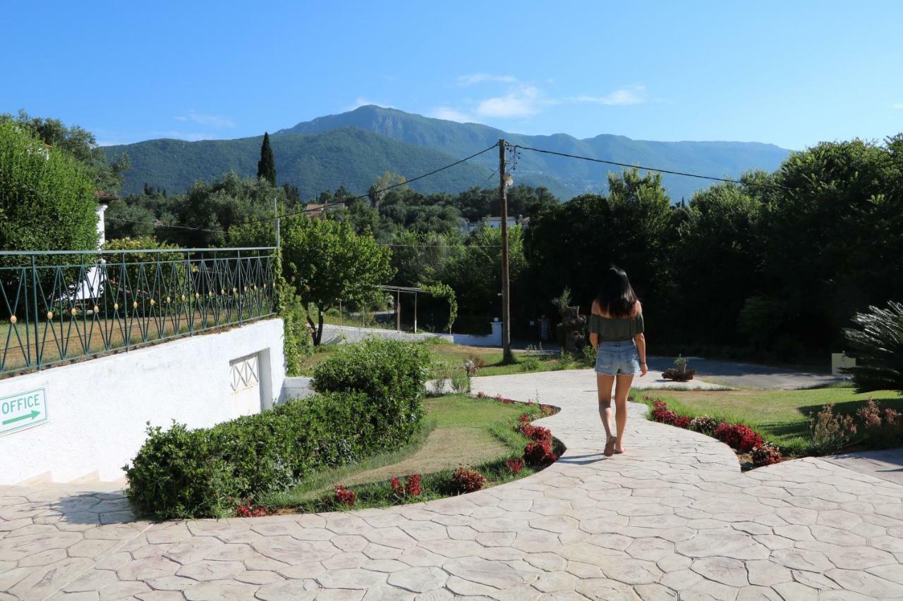 Summer Wine Friendly Resort Ípszosz Kültér fotó